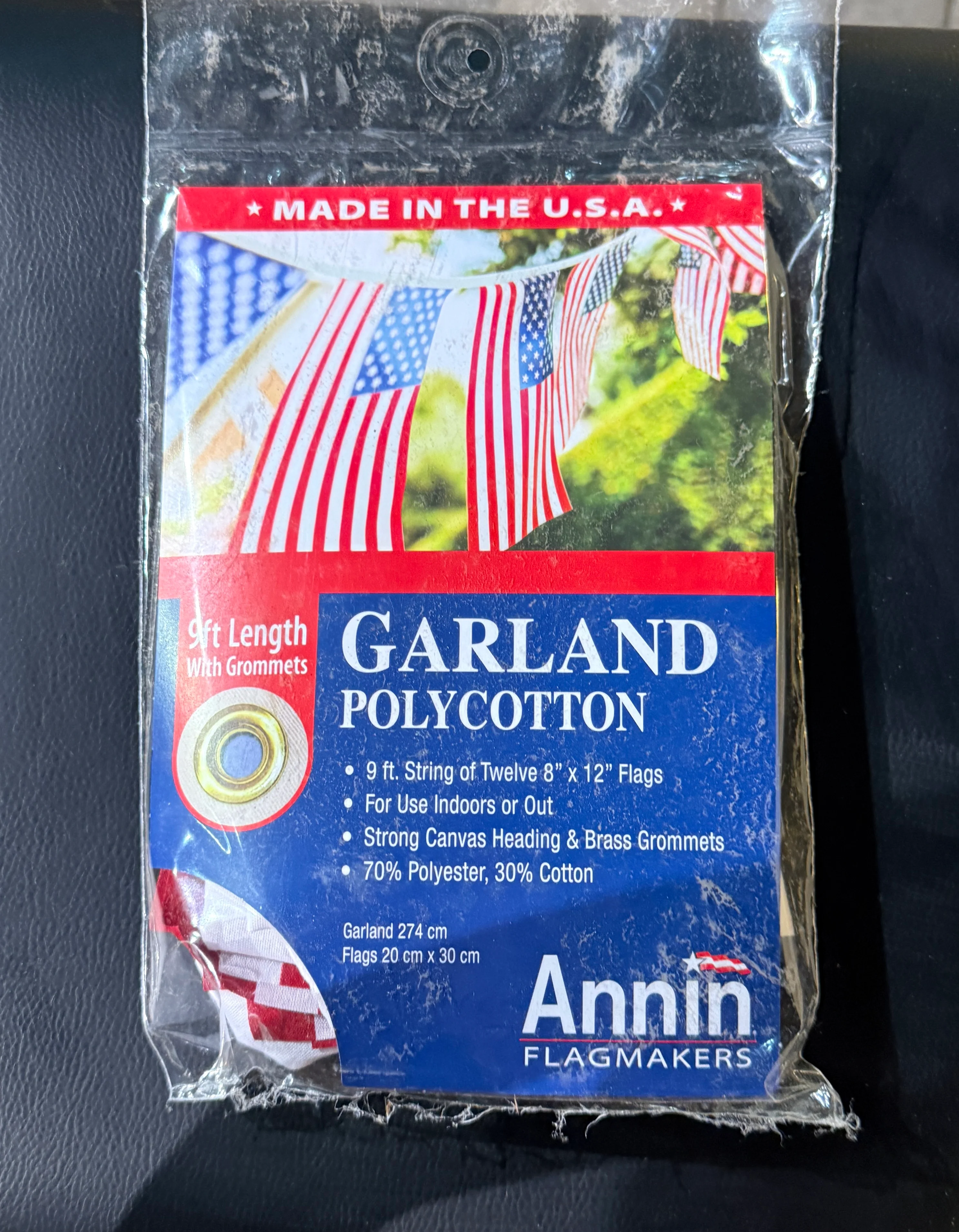 (89008) - US Flag 9’ Garland